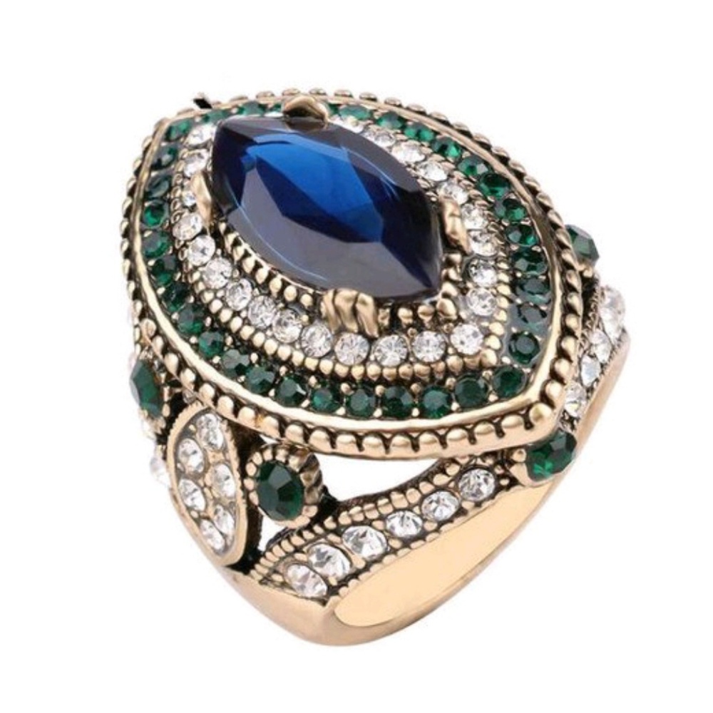 Nwot Beautiful Bold Gold Plated Cocktail Ring Sz:8